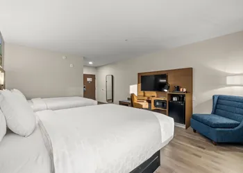 Clarion Pointe Lakeland I-4 hotel thumbnail 7