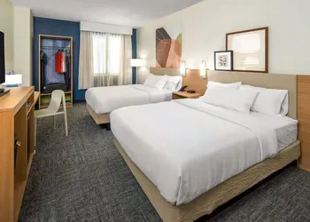 Spark by Hilton Grand Rapids hotel thumbnail 3