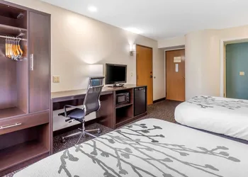 Sleep Inn & Suites Johnson City hotel thumbnail 7