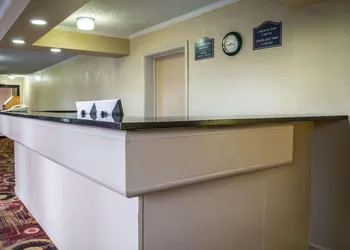 Rodeway Inn & Suites Plymouth Hwy 64 hotel thumbnail 2