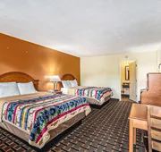Great Lakes Inn and Suites hotel detail image 5