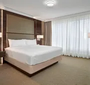 Delta Hotels by Marriott Edmonton Centre Suites hotel detail image 5
