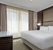 Delta Hotels by Marriott Edmonton Centre Suites hotel detail image 7