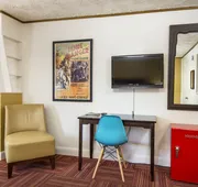Aiken's Lodge hotel detail image 5