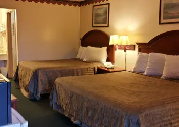 Heritage Inn hotel thumbnail 3