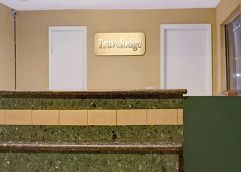 Travelodge by Wyndham Fort Lauderdale hotel thumbnail 2