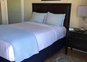 Rest Haven Motel hotel thumbnail 4