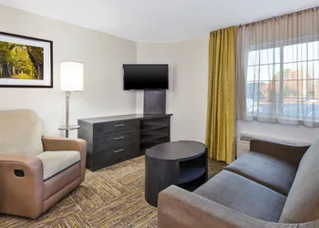 Candlewood Suites Huntersville by IHG hotel thumbnail 3