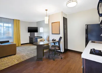 Candlewood Suites Huntersville by IHG hotel thumbnail 8