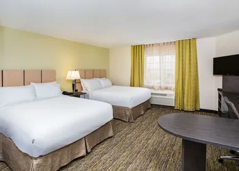 Candlewood Suites Bowling Green by IHG hotel thumbnail 4