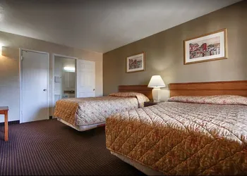 Civic Center Inn hotel thumbnail 3