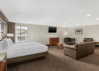 Best Western Plus Boomtown Casino Hotel hotel thumbnail 5