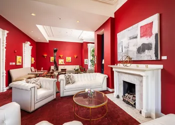 The Mansion On Delaware Ave hotel thumbnail 2