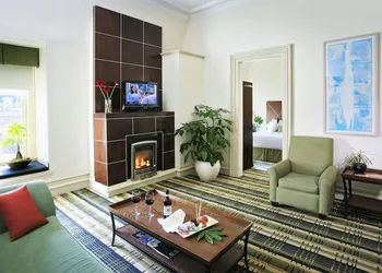 The Mansion On Delaware Ave hotel thumbnail 4