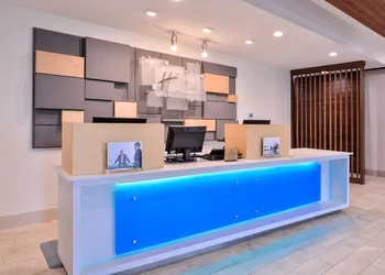 Holiday Inn Express New Orleans - Arts District by IHG hotel thumbnail 2