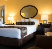 Monterey Peninsula Inn hotel detail image 7