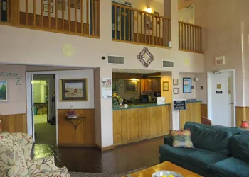 Americourt Hotel hotel thumbnail 2