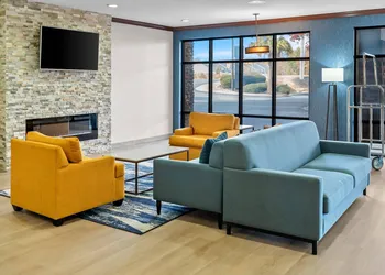 Comfort Suites Simpsonville - Greenville hotel thumbnail 4