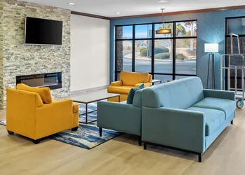 Comfort Suites Simpsonville - Greenville hotel thumbnail 5