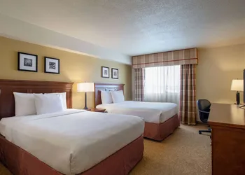 Travelodge Suites by Wyndham Regina / Eastgate Bay hotel thumbnail 6