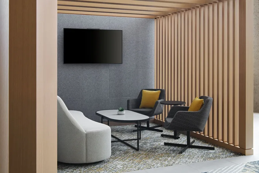 Delta Hotels by Marriott Calgary Airport In-Terminal hotel detail image 2