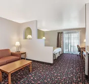 Baymont by Wyndham Tehachapi hotel detail image 7