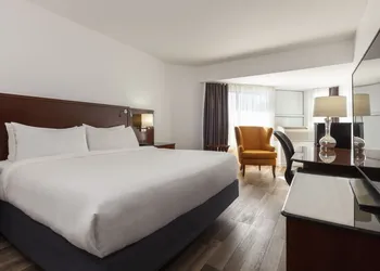 Strata Hotel hotel thumbnail 6