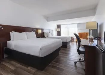 Strata Hotel hotel thumbnail 7