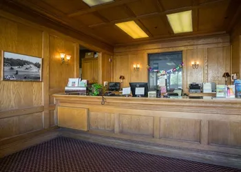 Coventry Motor Inn hotel thumbnail 3