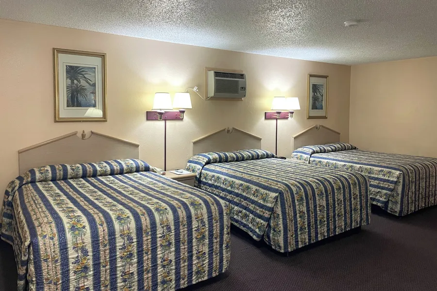 Seminole Inn hotel detail image 6