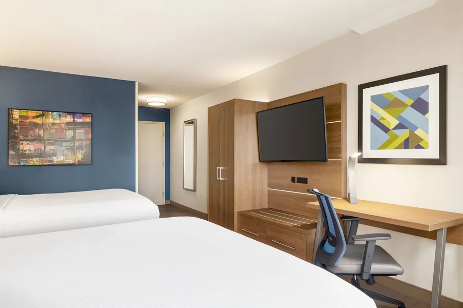 Holiday Inn Express Vancouver-Metrotown (Burnaby) by IHG hotel detail image 6