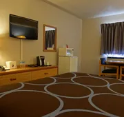 Super 8 by Wyndham Swift Current hotel detail image 4
