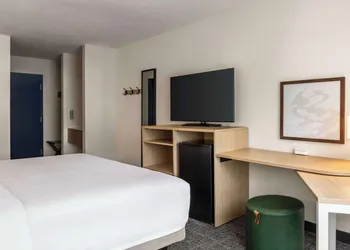 Spark by Hilton Mystic Groton hotel thumbnail 7