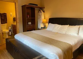Twisp River Suites hotel thumbnail 2