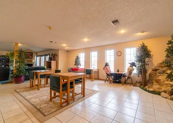 HomeTown Inn By OYO Texhoma, OK hotel thumbnail 2