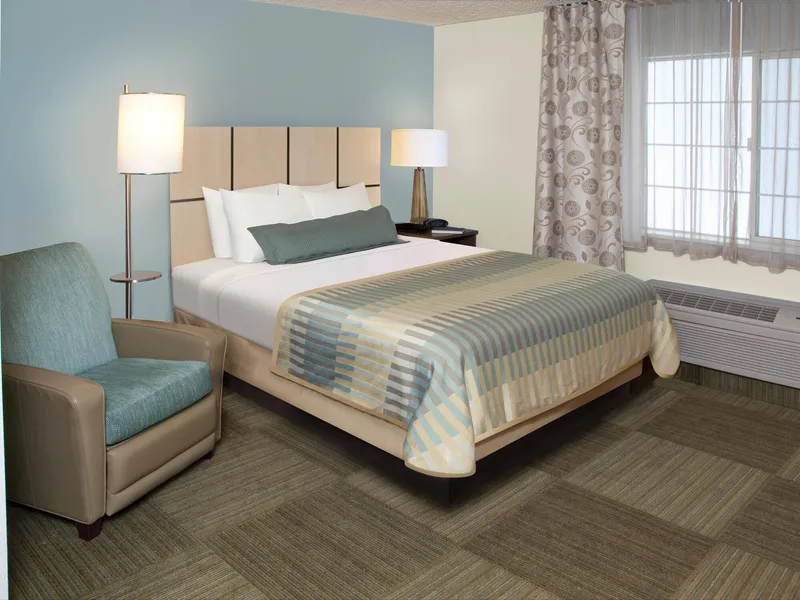 Candlewood Suites Cut Off by IHG hotel detail image 6