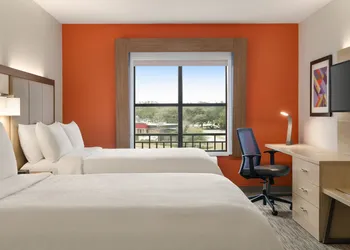 Holiday Inn Express & Suites Mt. Pleasant by IHG hotel thumbnail 8