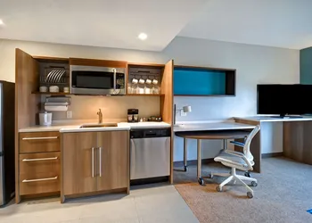 Home2 Suites by Hilton Bowling Green hotel thumbnail 8