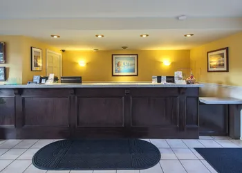 Monterey Bay Lodge hotel thumbnail 3