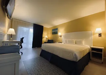 Monterey Bay Lodge hotel thumbnail 7