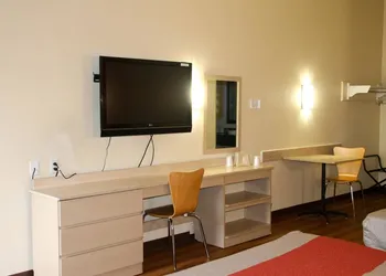 Motel 6 Warwick, RI - Providence Airport - I-95 hotel thumbnail 8