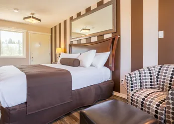 Carmel Inn hotel thumbnail 5
