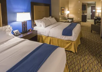 Holiday Inn Express & Suites Thunder Bay by IHG hotel thumbnail 8