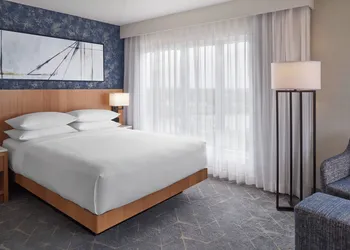 Delta Hotels by Marriott Saskatoon Downtown hotel thumbnail 7