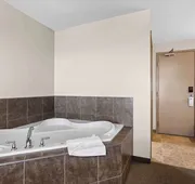 SureStay Hotel by Best Western Bassano hotel detail image 7