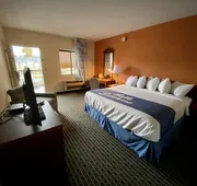 Days Inn by Wyndham Morehead hotel detail image 5