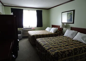 Causeway Bay Hotel Sparwood hotel thumbnail 6
