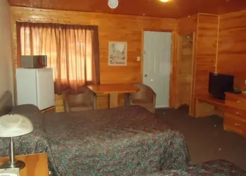 The Dreamland Motel hotel thumbnail 6