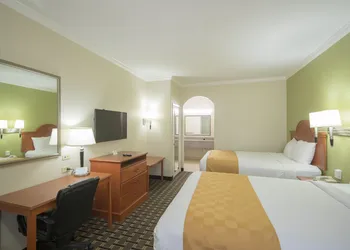 Motel 6 Tyler, TX hotel thumbnail 7