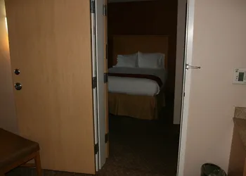 Holiday Inn Express Stockton Southeast by IHG hotel thumbnail 4